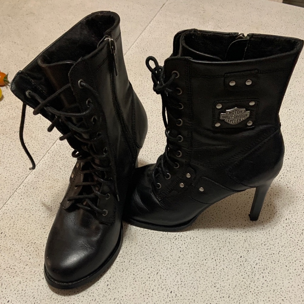 Harley-Davidson Women's Black Lace-Up Boots